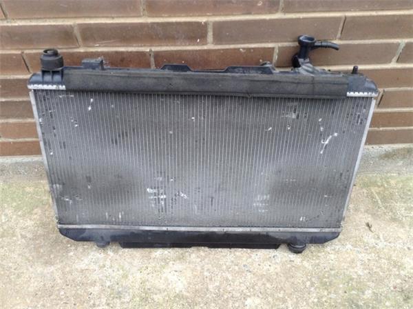 Juego radiadores toyota rav4 2.0 vvti - 