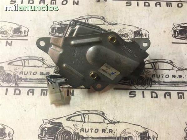 Limpiaparabrisas trasero renault kangoo - AutoRR 0390206101