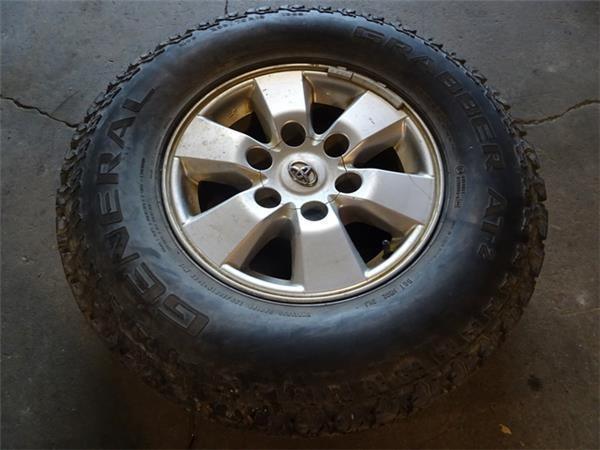 Llanta toyota 4x4 15 pulgadas - 255/70 r15