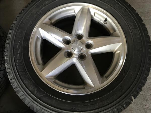 Llantas 17 jeep cherokee iv - 235/65