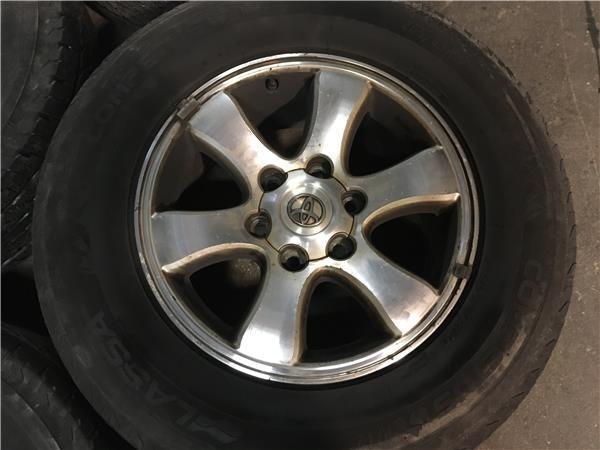 Llantas 17 Land Cruiser J12 - 265/65r17
