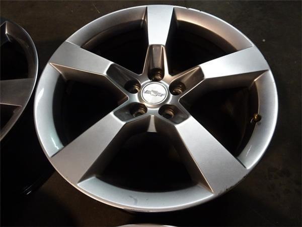 Llantas 20 chevrolet camaro - 20x8j et35