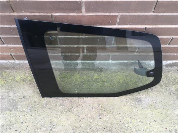 Luna trasera Izquierda Land Cruiser J12 - 