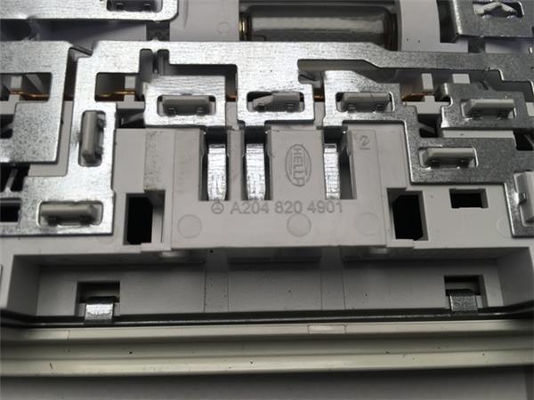 Luz interior mercedes clase c w204 - a2048204901