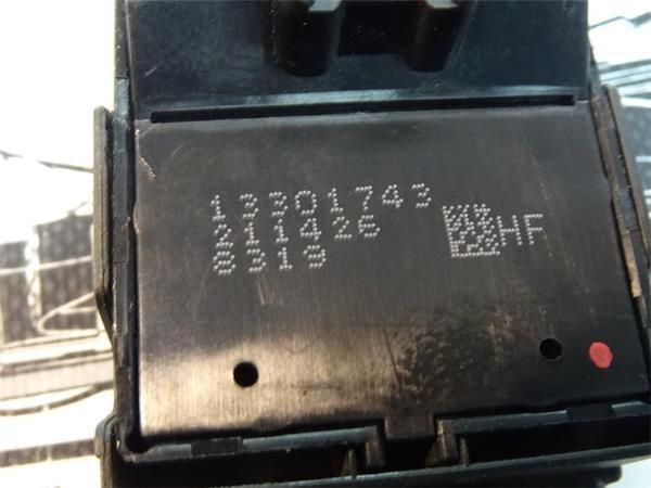 Mando de elevalunas opel insignia i - 13301743