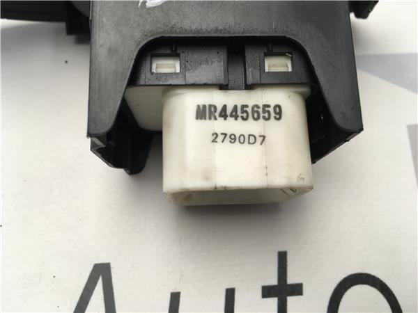 Mando eleva mitsubishi pajero/montero - AutoRR MR445659