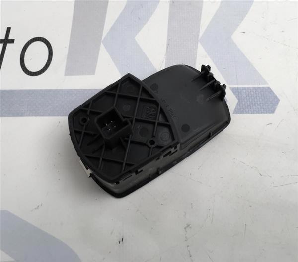 Mando elevalunas derecho Opel Corsa D - 13189333