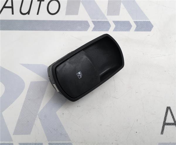 Mando elevalunas derecho Opel Corsa D - 13189333