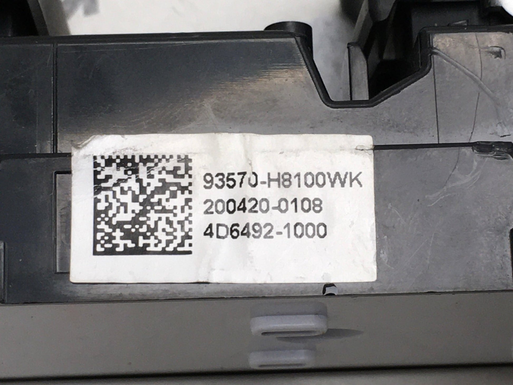 Mando elevalunas Kia Stonic - 4d64921000