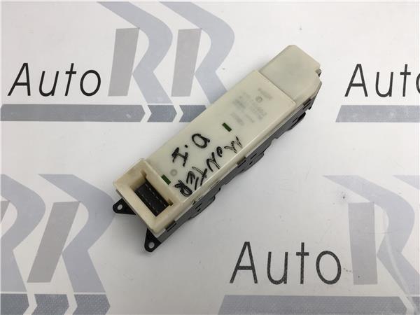 Mando elevalunas Montero DID - mr445652