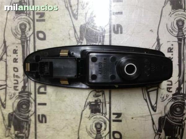 Mando elevalunas tras. lancia ypsilon ii - 735531348