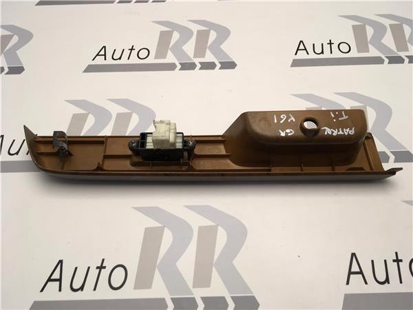 Mando elevalunas trasero izq Patrol Y61 - 