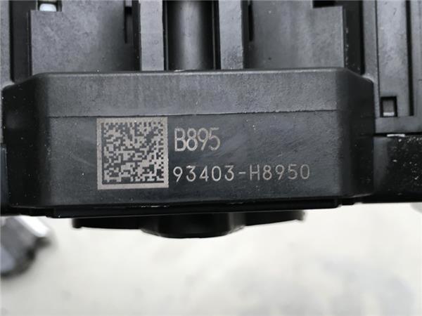 Mando luces Kia Stonic 93403-h8950