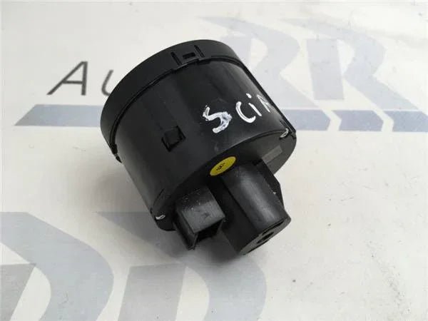 Mando luces VW Scirocco III