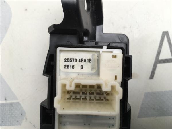 Mando retrovisores Nissan Qashqai J11 - 255704ea1b