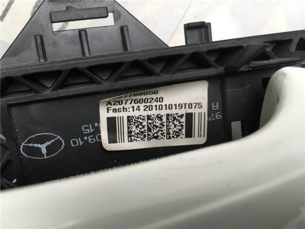 Maneta derecha Mercedes E Coupe C207