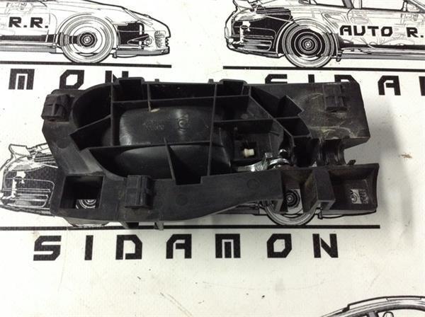 Maneta interior izquierda c4 207 - 96555518vd