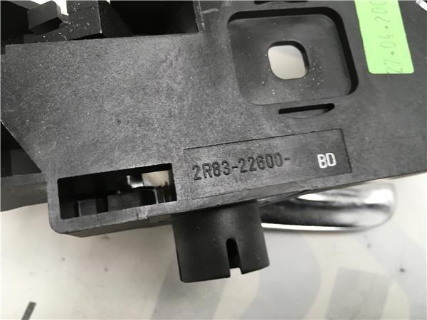 Maneta puerta trasera derecha jaguar S-T - 2r8322600bd