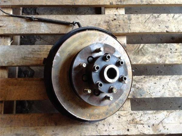 Mangueta del izq hyundai terracan 2.9 - 56710-h1000