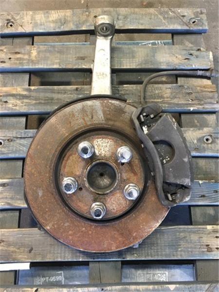 Mangueta del izq lexus is 220d - 