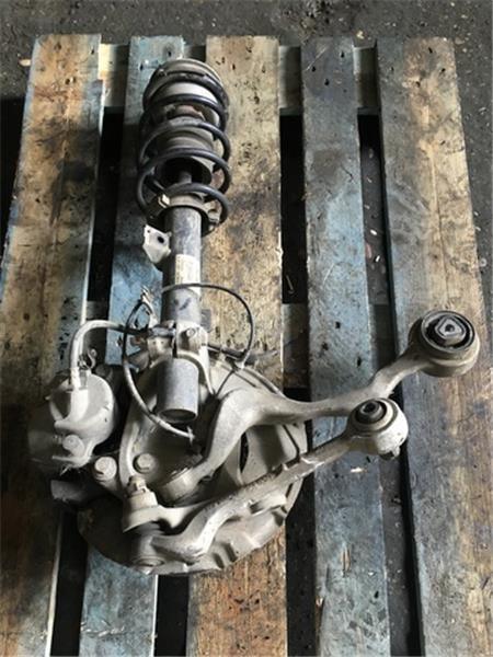 Mangueta delantera izquierda bmw e90 - 