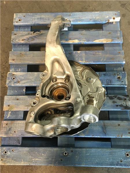 Mangueta derecha Mercedes GLC 43 AMG - a2530700