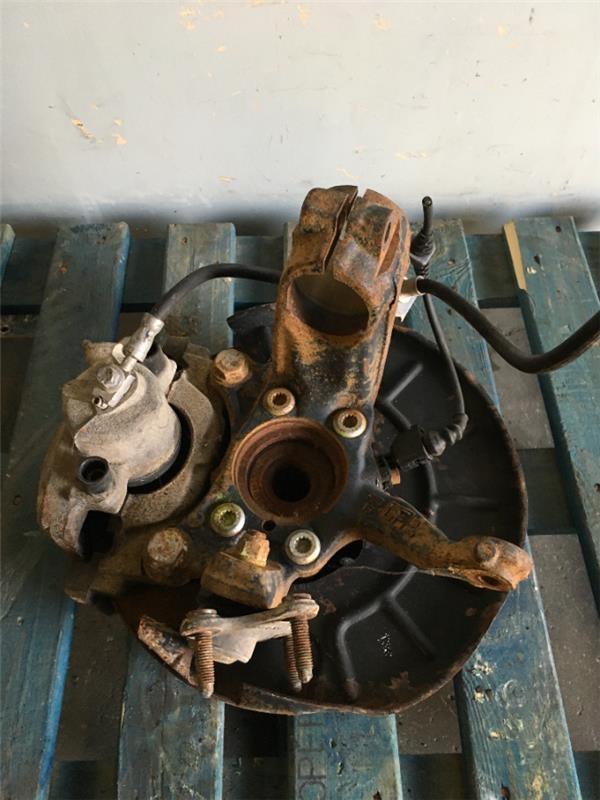 Mangueta derecha VW Golf 5