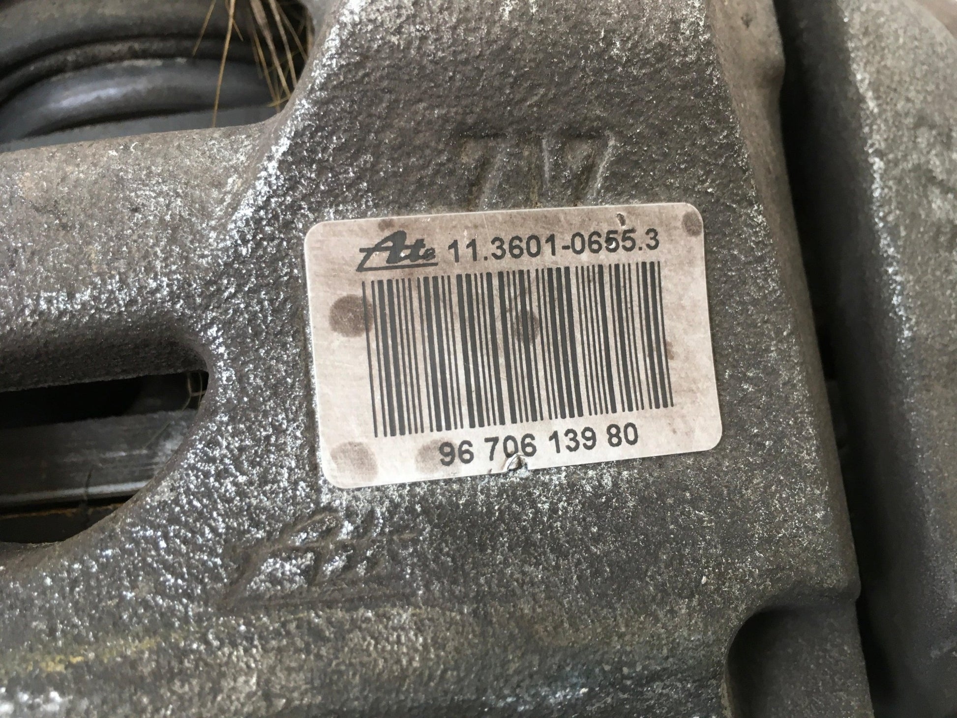 Mangueta izq Partner Berlingo II - 9670613980