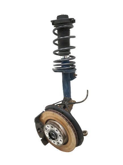 Mangueta izq Volkswagen Audi - KBA90399