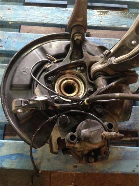 Mangueta tras derecha mercedes cls w219 - 