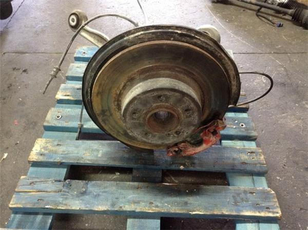 Mangueta tras izq mercedes w204 - 