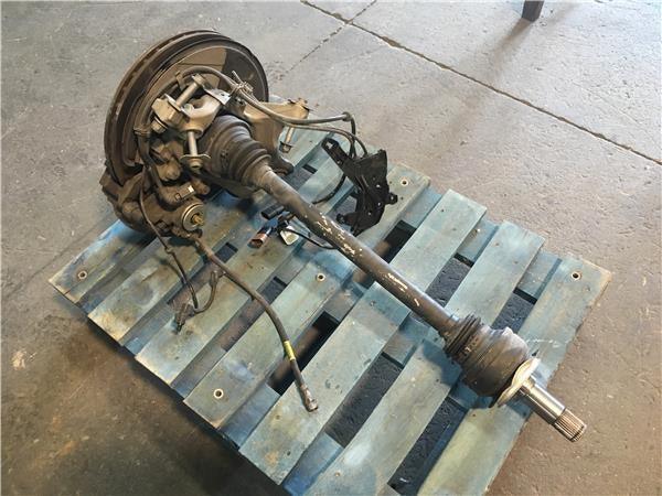 Mangueta trasera Izq Mercedes GLC AMG - 