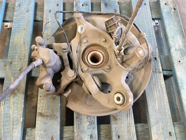 Mangueta trasera izq mercedes w204 - 