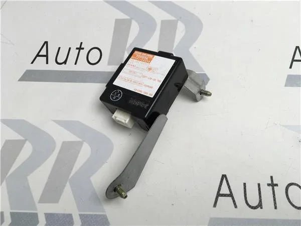 Modulo Toyota Land Cruiser j90 89741-602