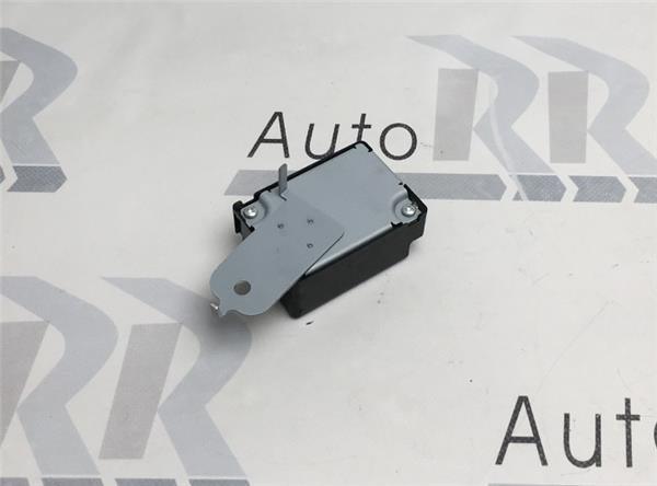 Modulo Toyota Rav4 XA40 8974142261 - AutoRR 8974142261