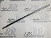 Moldura cromada puerta trasera derecga F - T4a13114