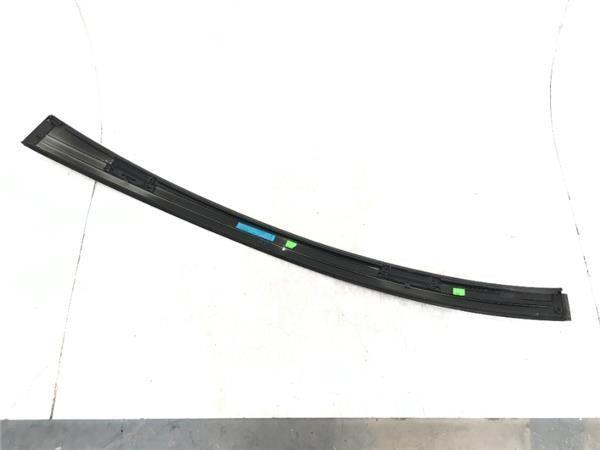 Moldura dcha techo Mercedes E Coupe C207 - 