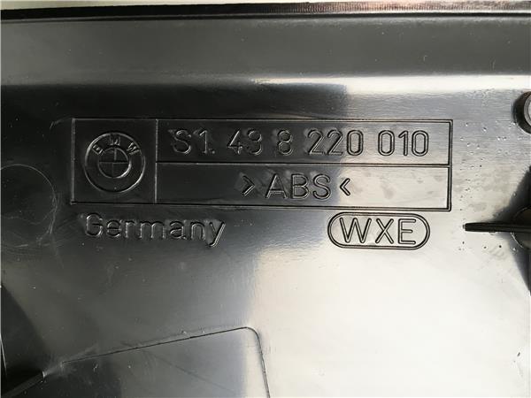 Moldura derecha bmw 438220010