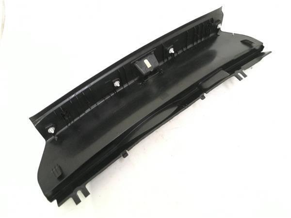 Moldura maletero Mercedes C W204 - a2046900825