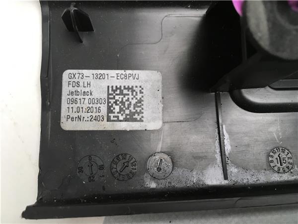 Moldura puerta Jaguar XF - gx7313201ec8pvj