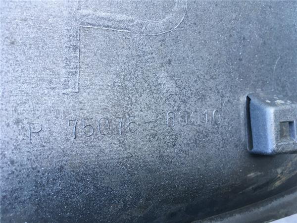 Moldura puerta tras Dcha Land Cruiser J9 - 7507560010