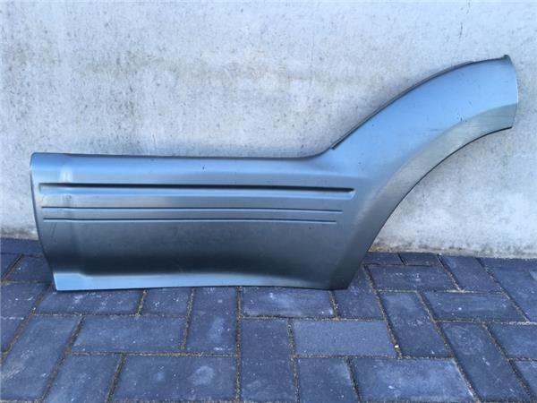 Moldura puerta tras IZQ Land Cruiser J9 - 7507660010