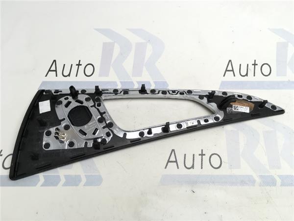 Moldura puerta trasera izq Audi RS6 4G