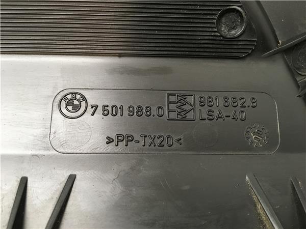 Moldura toma de aire bmw 75019880