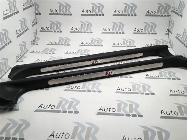 Molduras puertas Alfa Romero 147 - 735263945