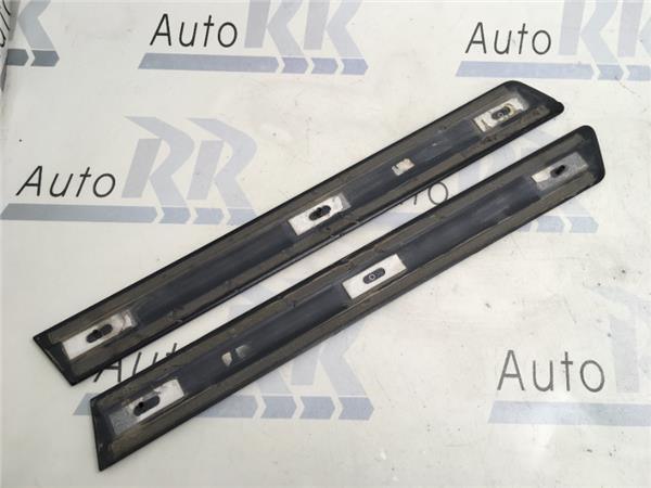 Molduras puertas traseras Audi A3 8P