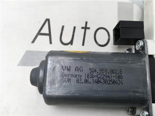 Motor elevalunas del dcho VW Golf VII - AutoRR 5q4959802b