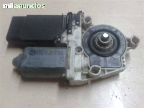 Motor elevalunas del. izq. seat - 0536003502