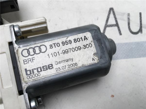 Motor elevalunas izq Audi 8t0959801a