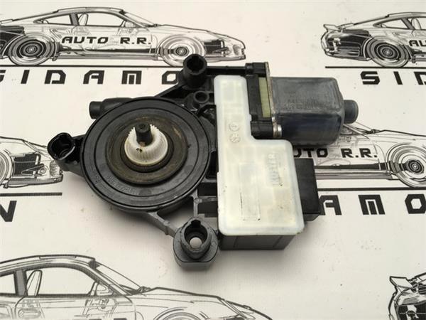 Motor elevalunas tras izq vw 5q0959811 - 5q0959811